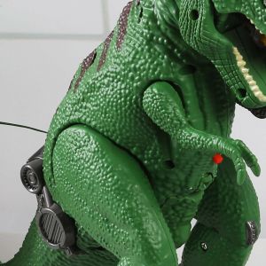 Family Gifts Guide לבנים צעצוע דרקון מהלך חשמלי